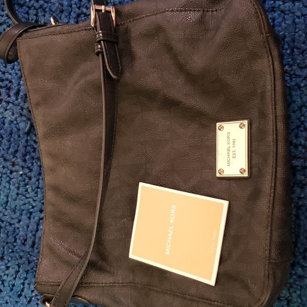 Michael Kors monogram crossbody leather bag, black, silver hardware - Picture 7 of 11